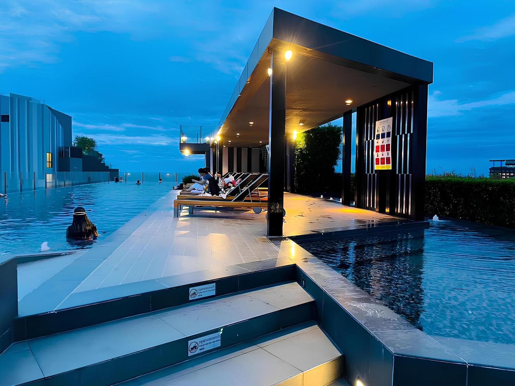 Апартаменты Great Location With Infinity Pool - Central Паттайя Экстерьер фото