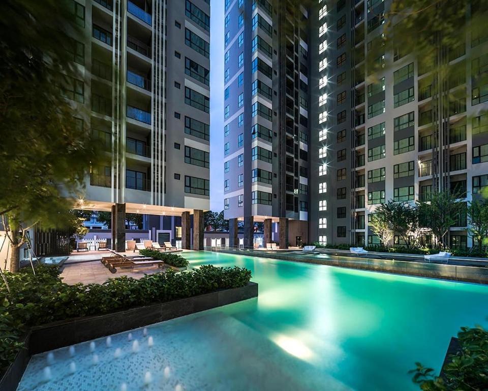Апартаменты Great Location With Infinity Pool - Central Паттайя Экстерьер фото