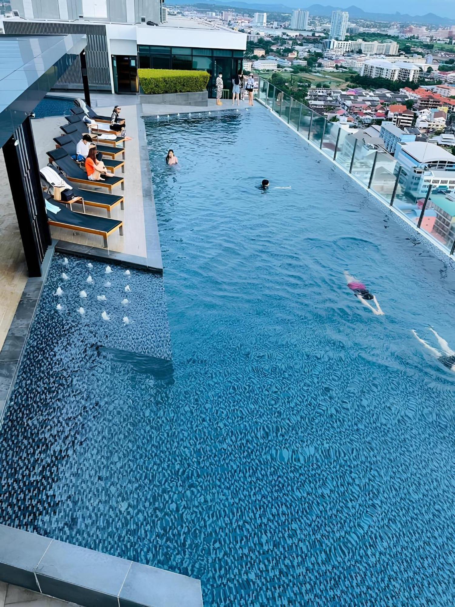 Апартаменты Great Location With Infinity Pool - Central Паттайя Экстерьер фото